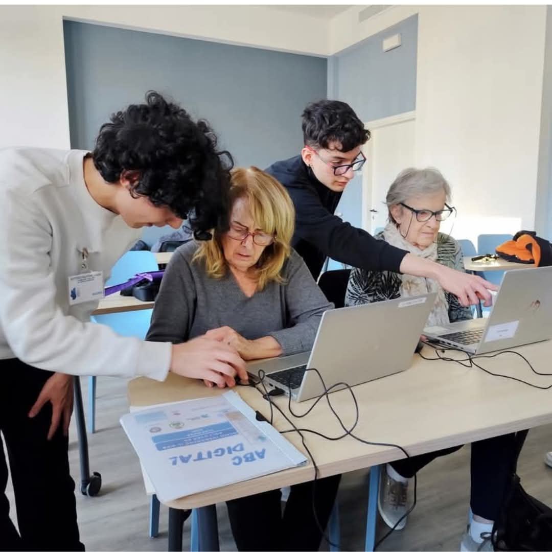 facebook_1766146413500_7407754966729099718